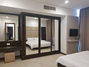 Pearl Suites Manama Exterior photo